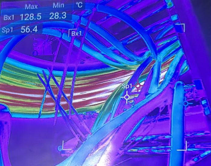 SnapCor on rugged tablet showing thermal image matched to inspection target in real time